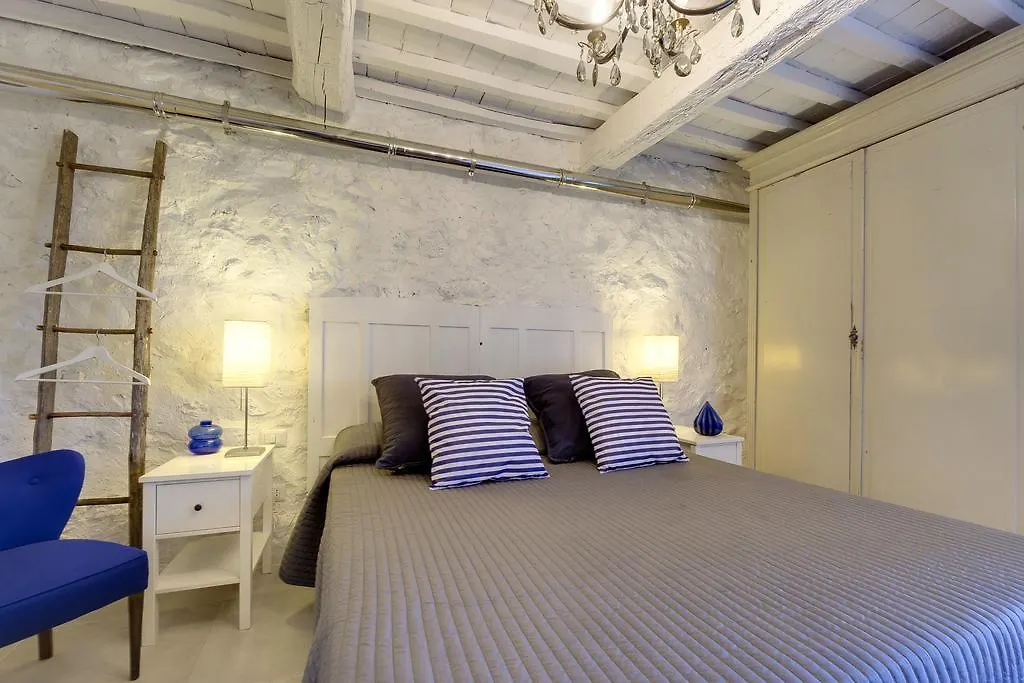 The Retreat A Romantic Bedroom In Maremma Cana